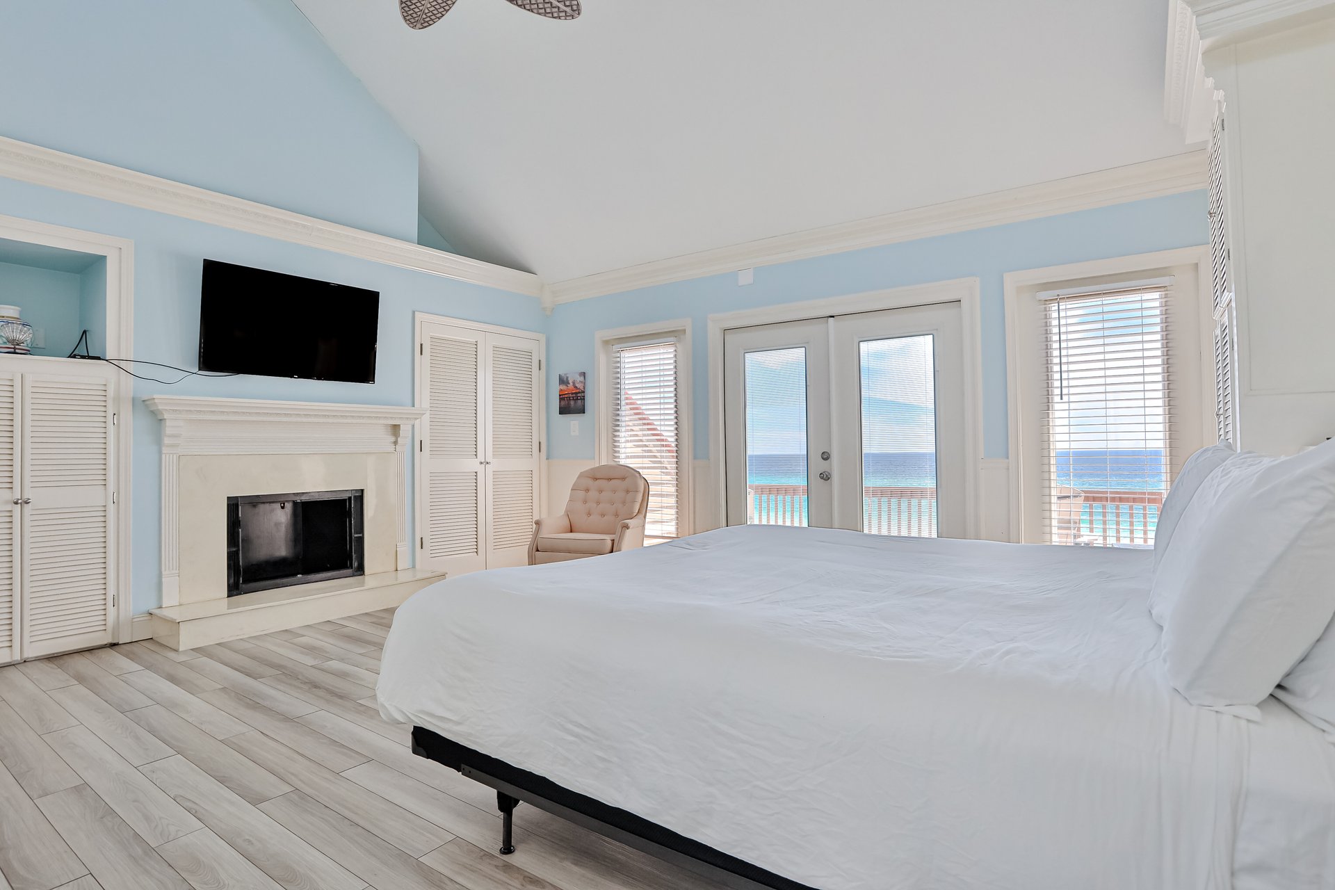 Captains Quarters at Green Reef Townhomes 25