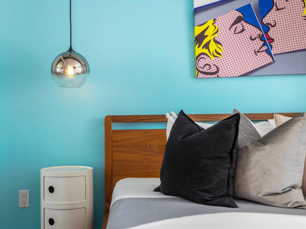 Unique bedroom