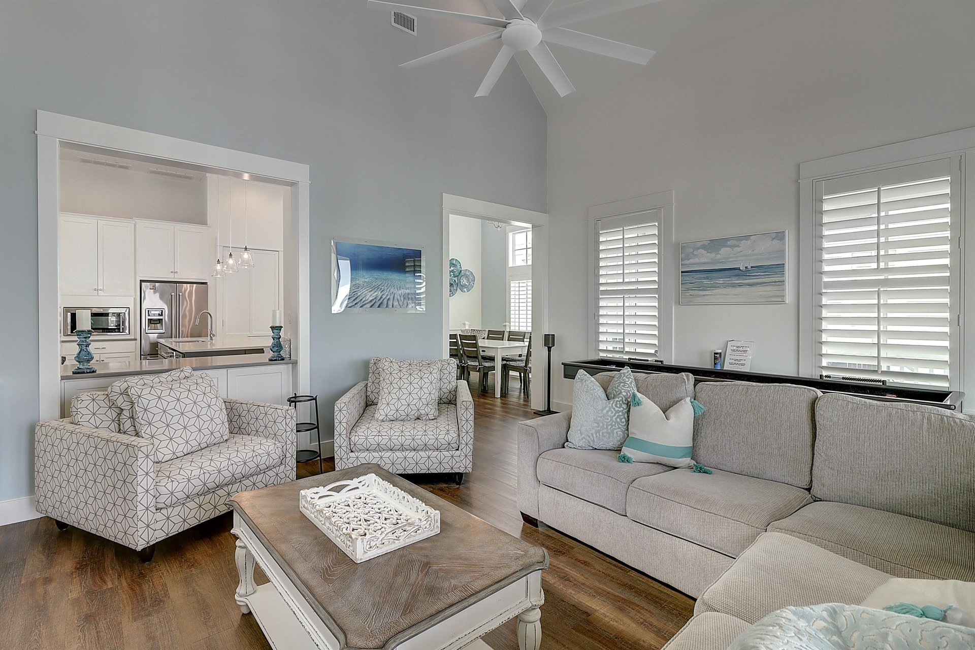 Main Living Area, 2nd Floor