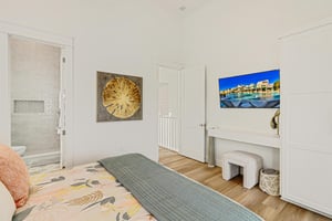 Second King Suite, 2nd Floor