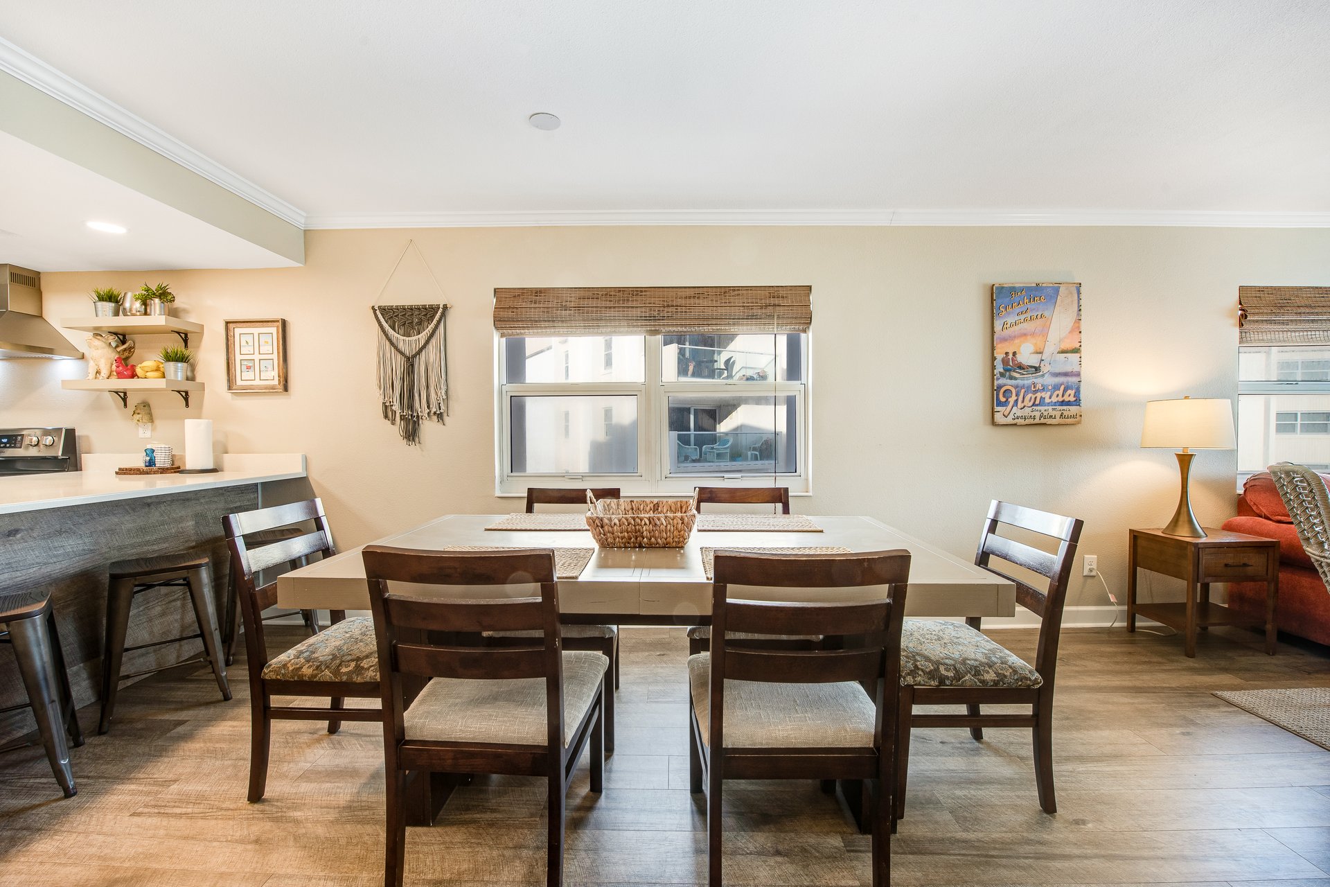 Regency Towers W 701 11