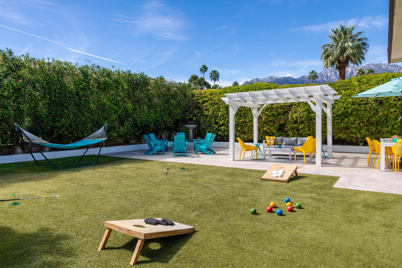 Enjoy the huge pool yard