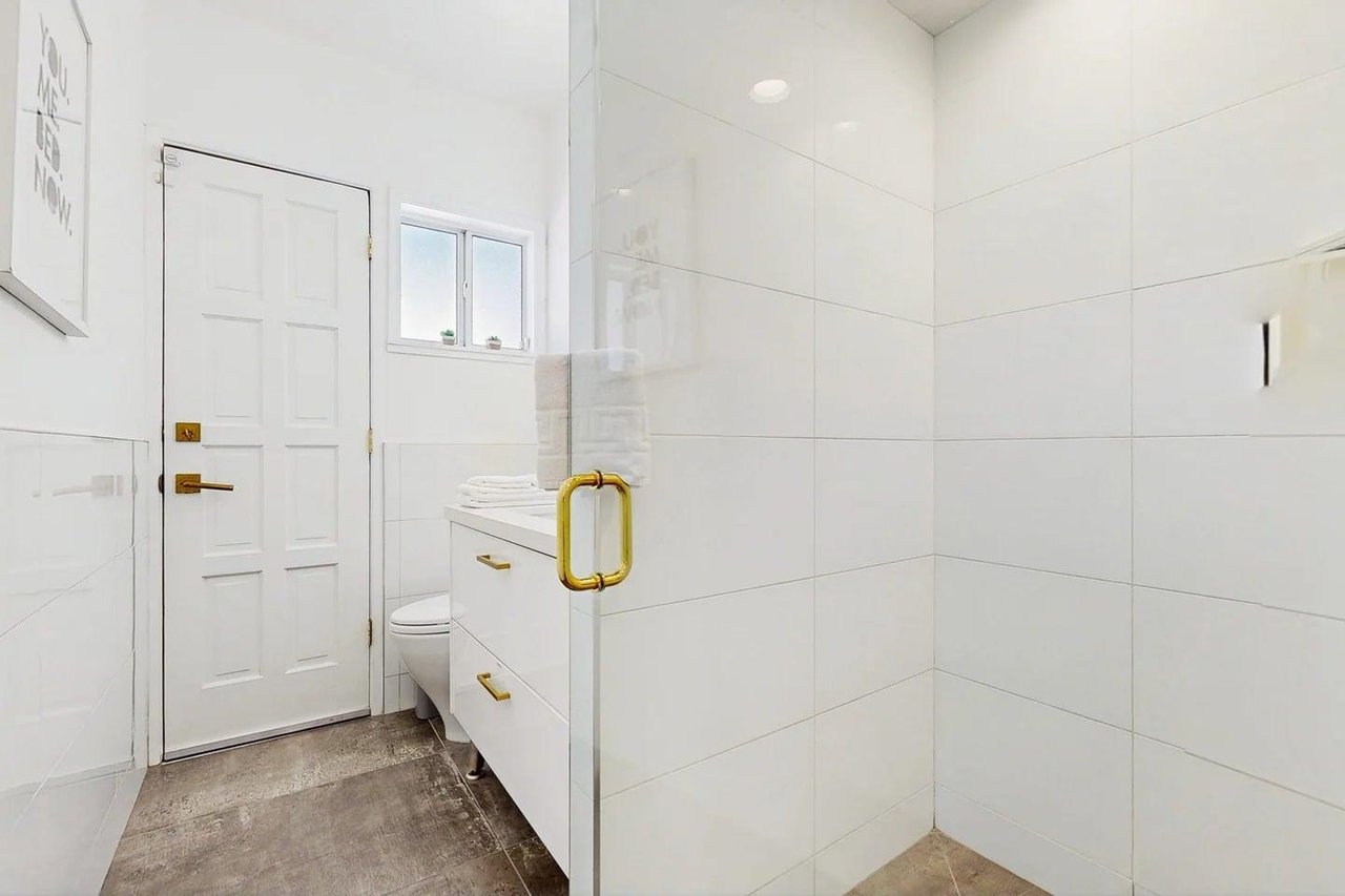 Guest bathroom