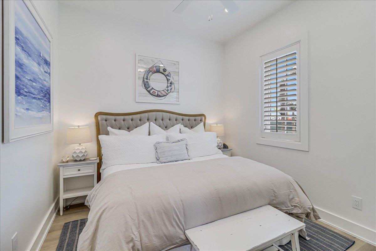 Third King Bedroom, 1st Floor