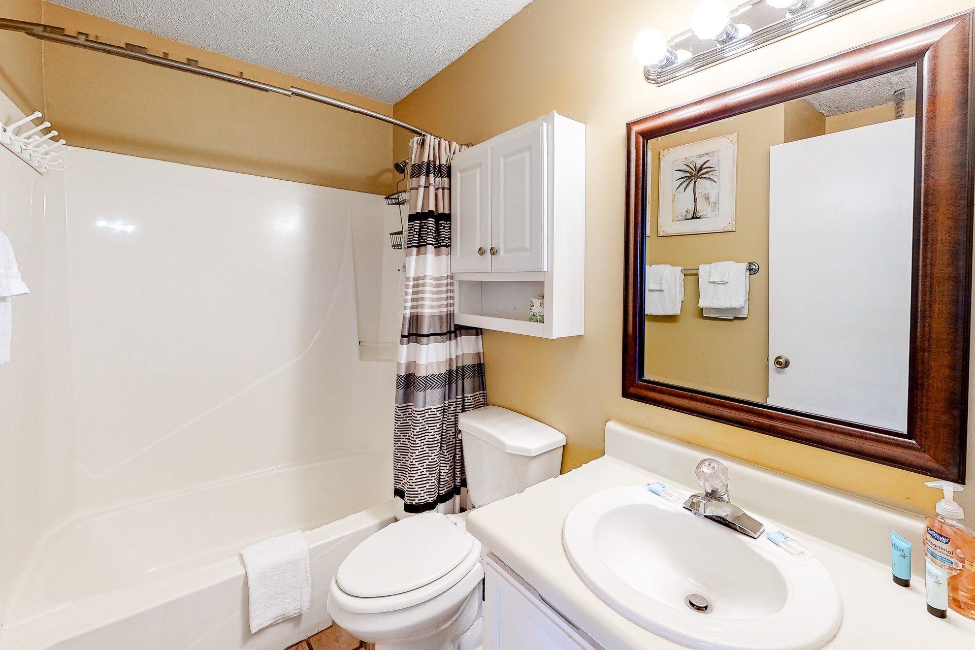 Lagoon Landing 208 14