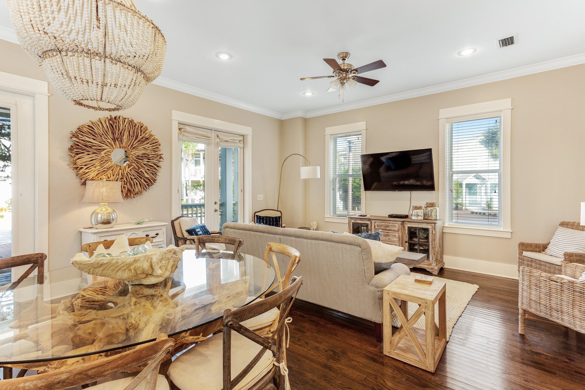 Seacrest Beach  The Lookout 10