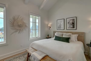 2nd Floor King Primary Suite