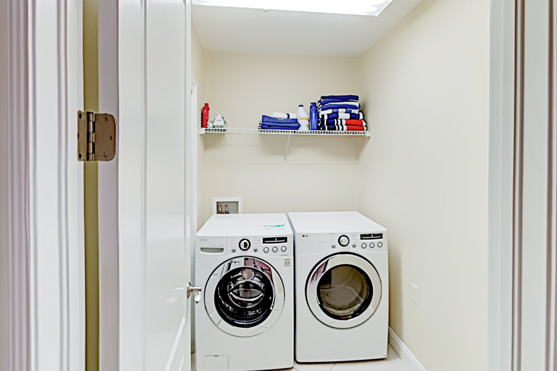 Sunshine amp Beachin 3 26