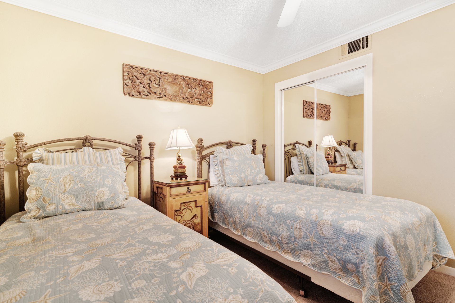 Huntington by the Sea 304 27