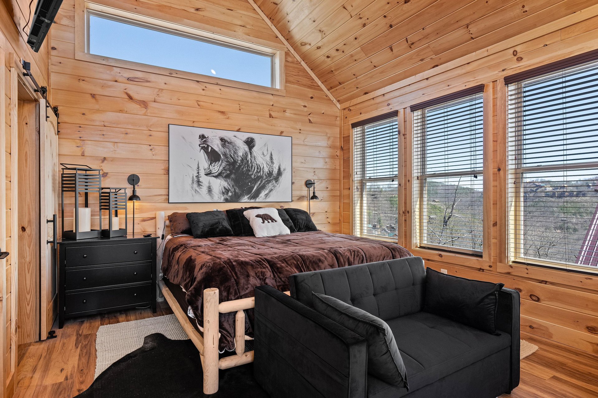divinitycabin32