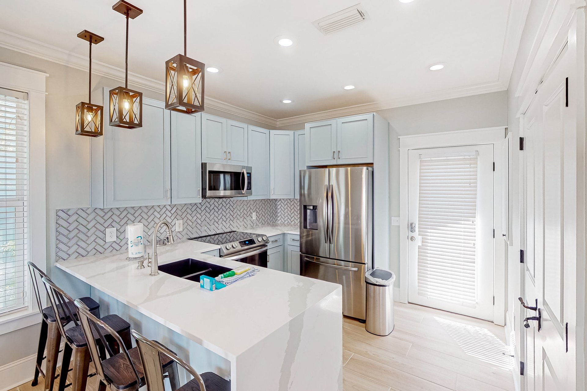 Seconds From the Sand 7