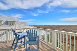 3rd Floor, Primary King Balcony