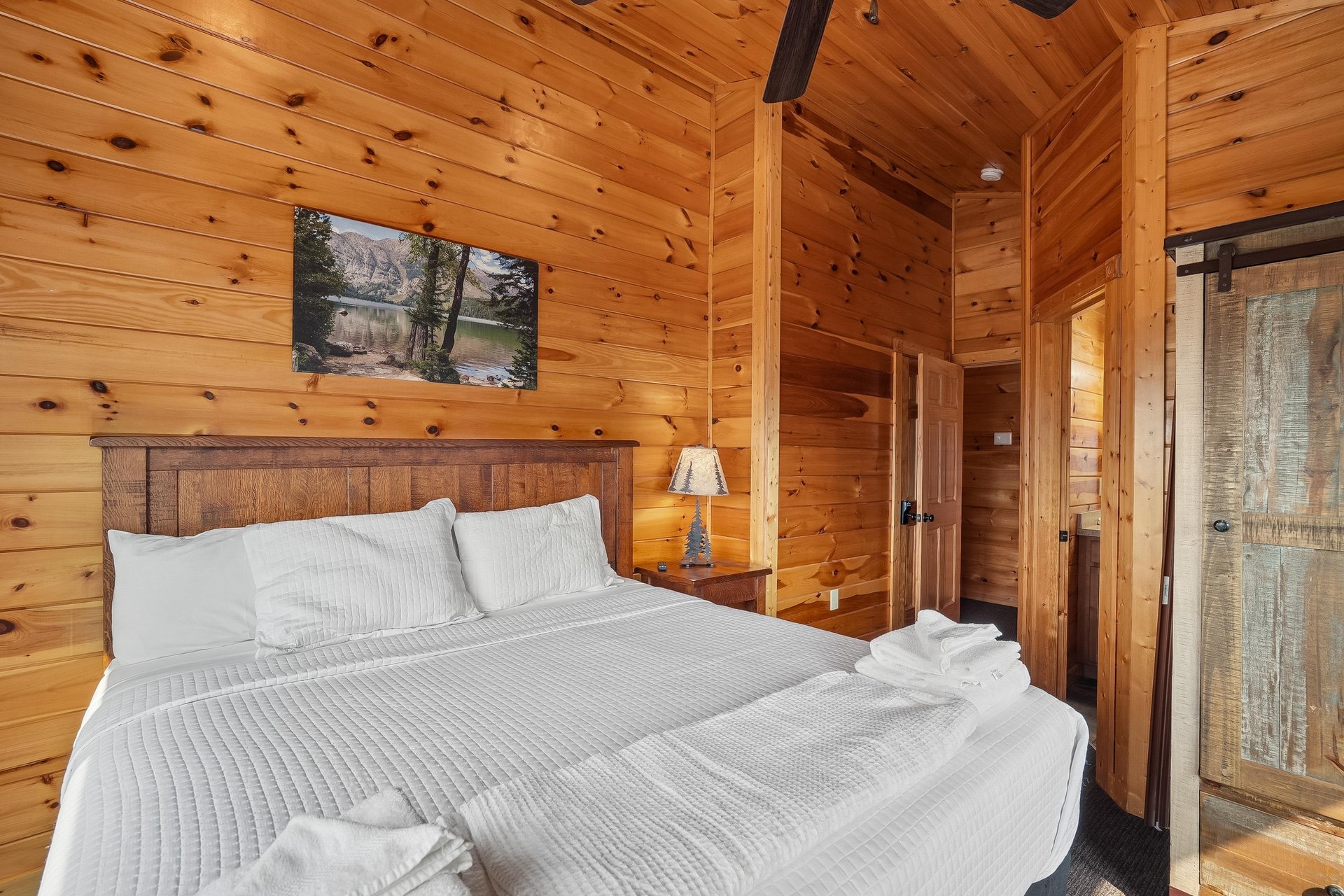 18Bedroom