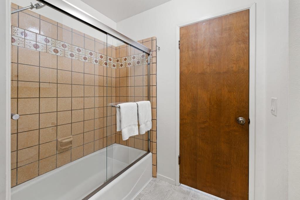 Width1280