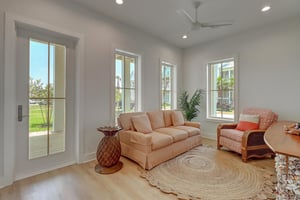 1st Floor, Living Room
