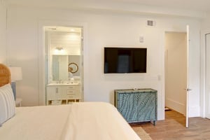 Primary Bedroom, 2nd floor