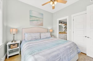 King Bedroom, 1st Floor