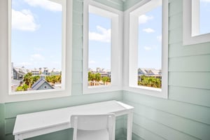 Balcony Office, 3rd Floor