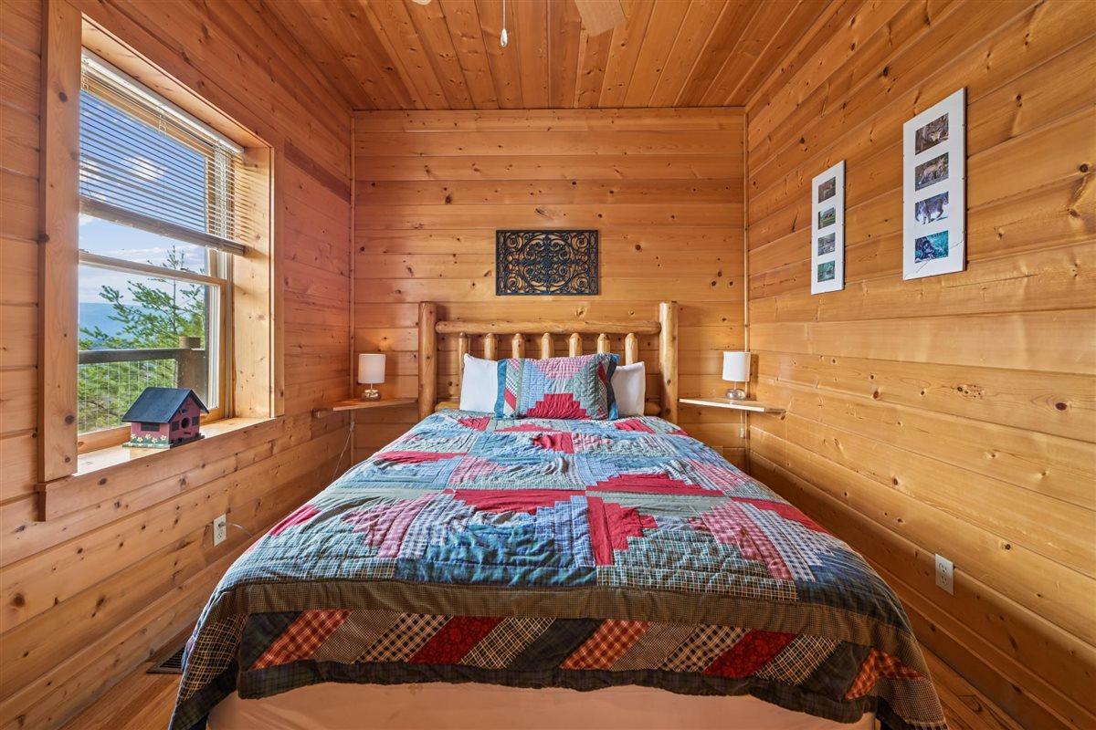 083Bedroom 5