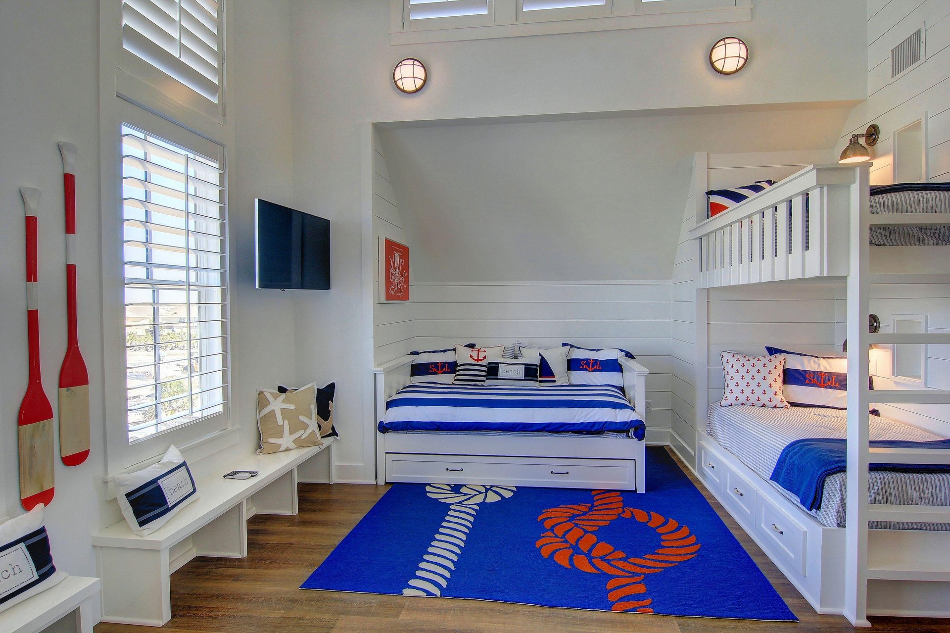 Bunk Room, 3rd Floor