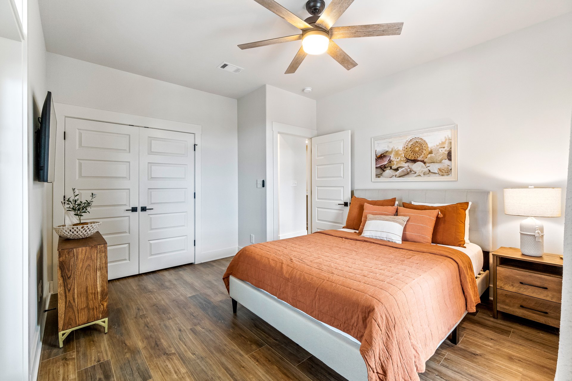 Hideaway on the Bay 21