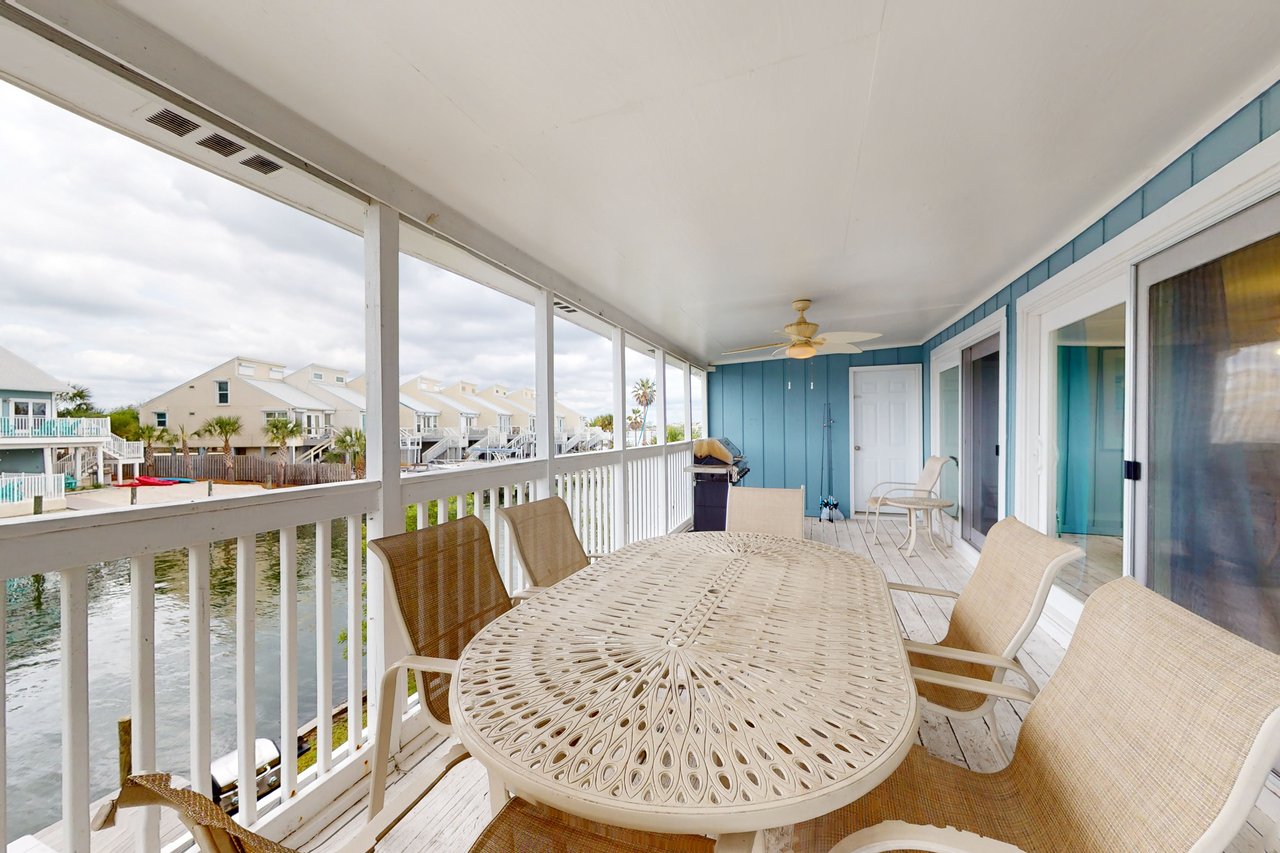 Flood Reef Retreat  Coral Casa 3