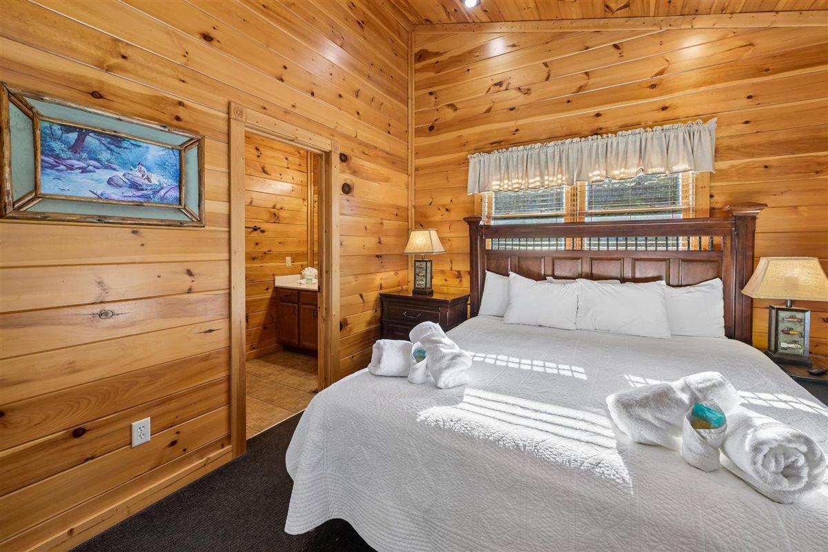 20Primary Bedroom