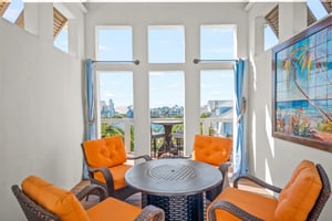 Front Balcony Cabana, 3rd Floor