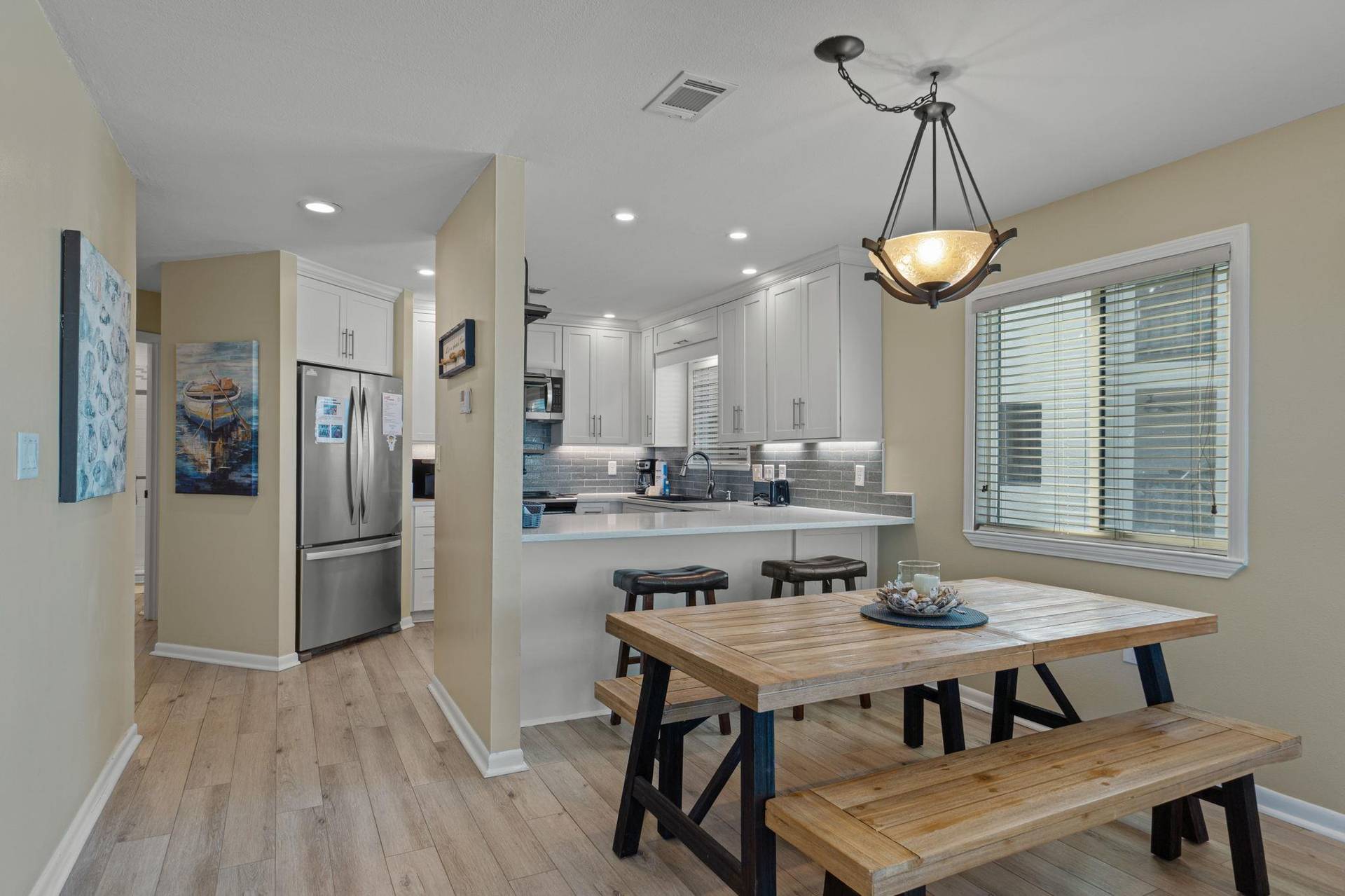 DiningKitchen