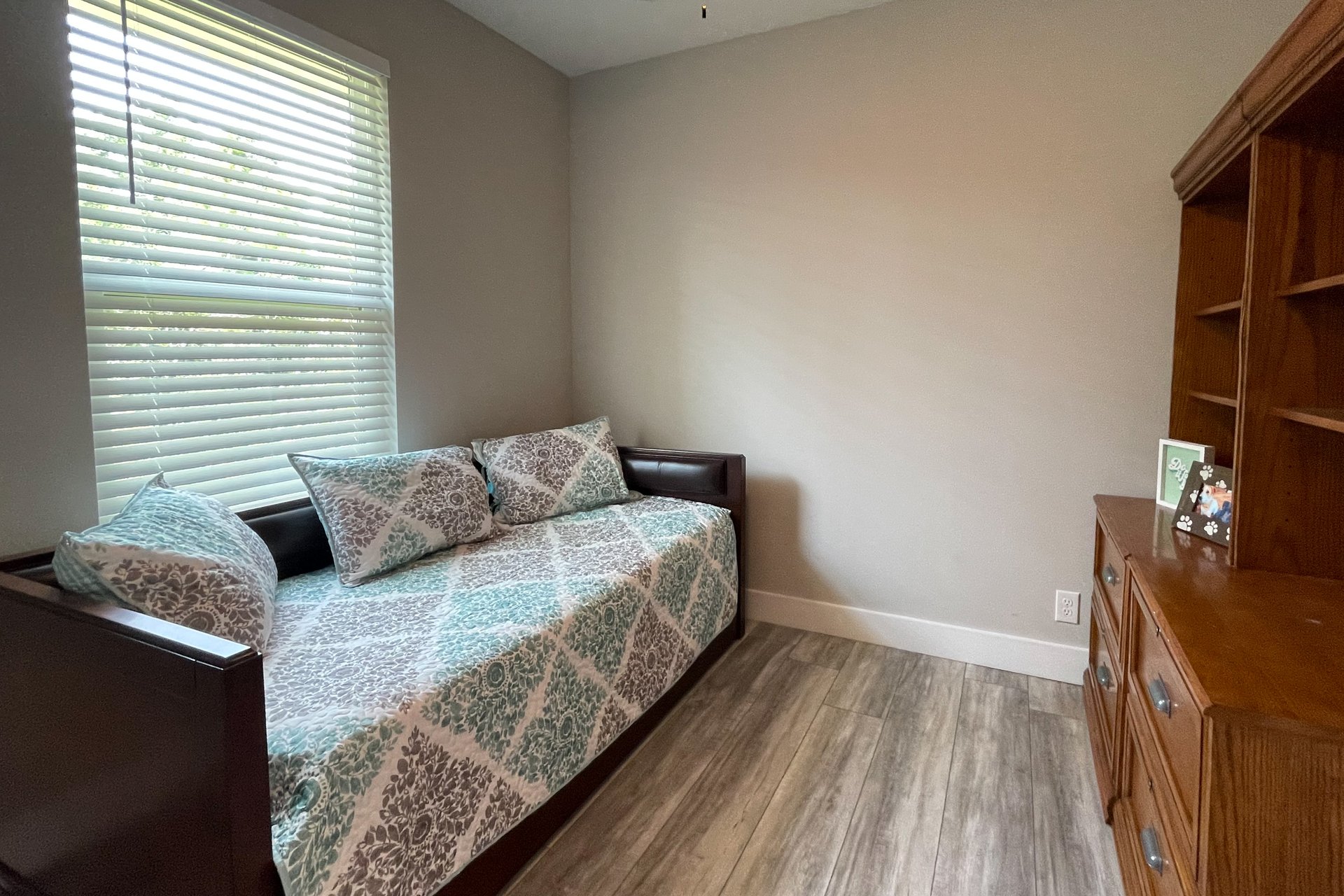 Sea Glass Retreat 14