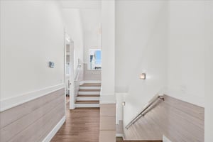 Stair Landing, 2nd Floor