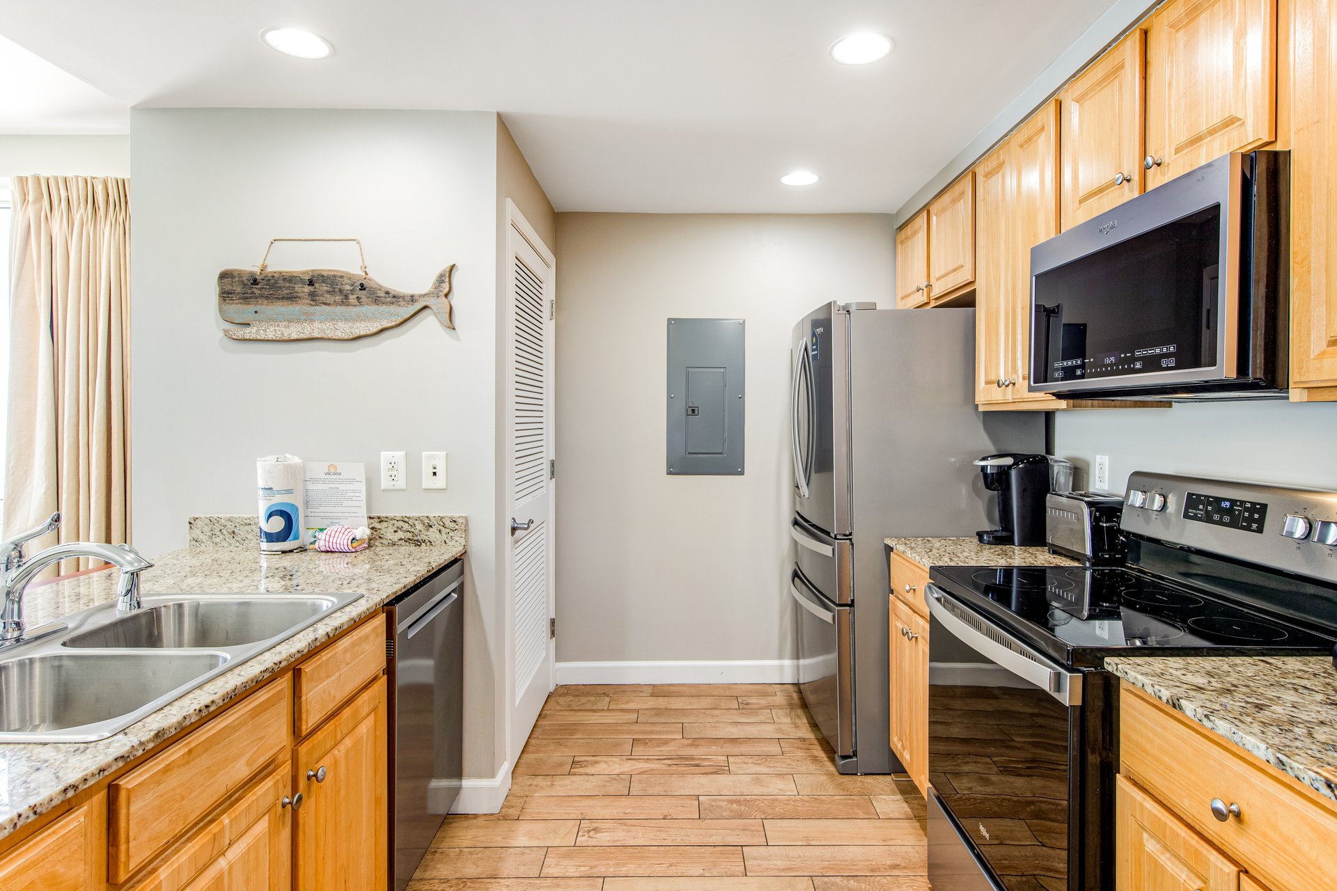 Splash Resort 1101W 12