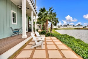 1st Floor, Back Porch