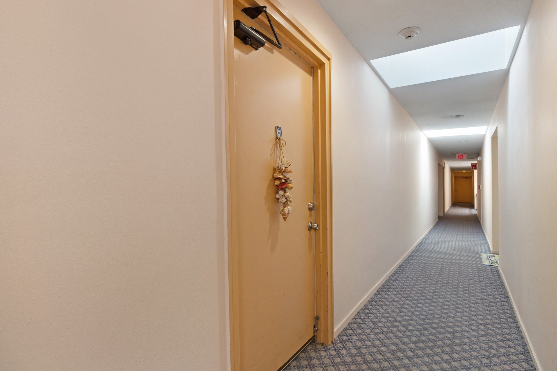 Waters Edge 208 S 31