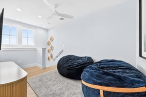3rd Floor, Lounge