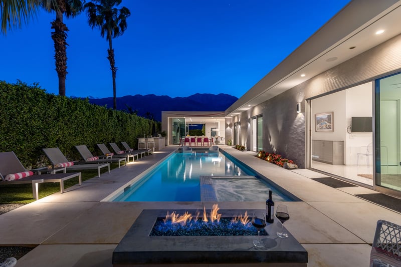 Relax around the firepit table