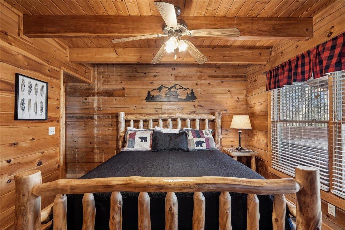 14Primary Bedroom 2