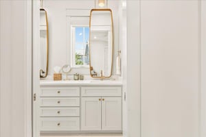 Primary King Ensuite, 1st Floor