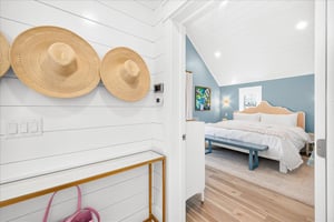 1st King Bedroom, 2nd Floor