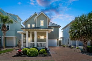 Welcome to Sunny Days, Evening View