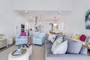 1st Floor, Living Area