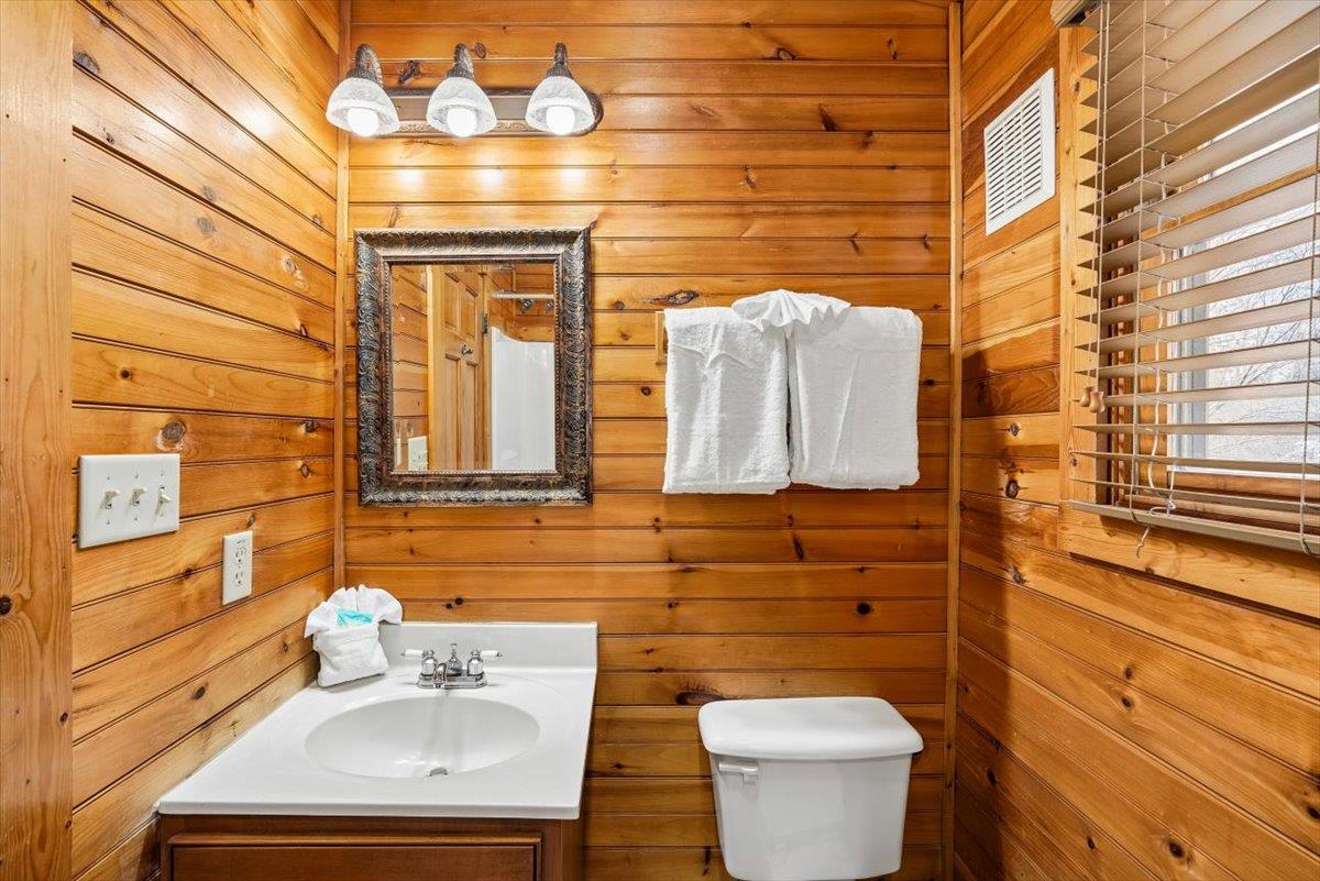 40Primary Bath