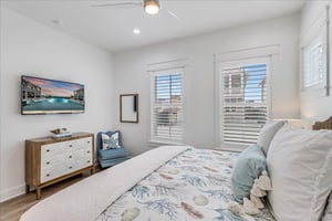 Third King Bedroom, 1st Floor