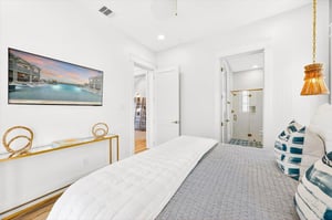 2nd Floor King Bedroom