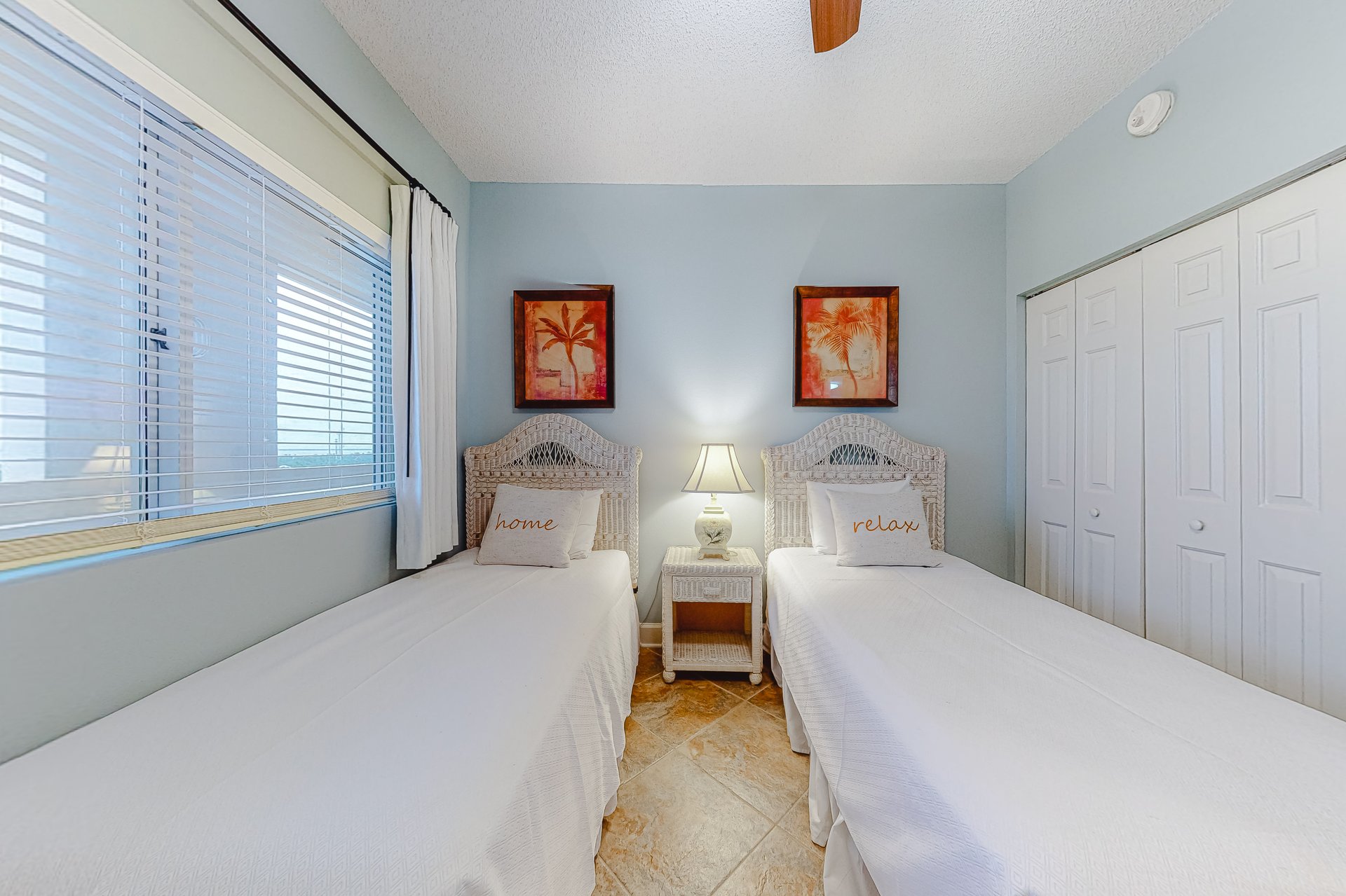 The Beach Club 1208C 16