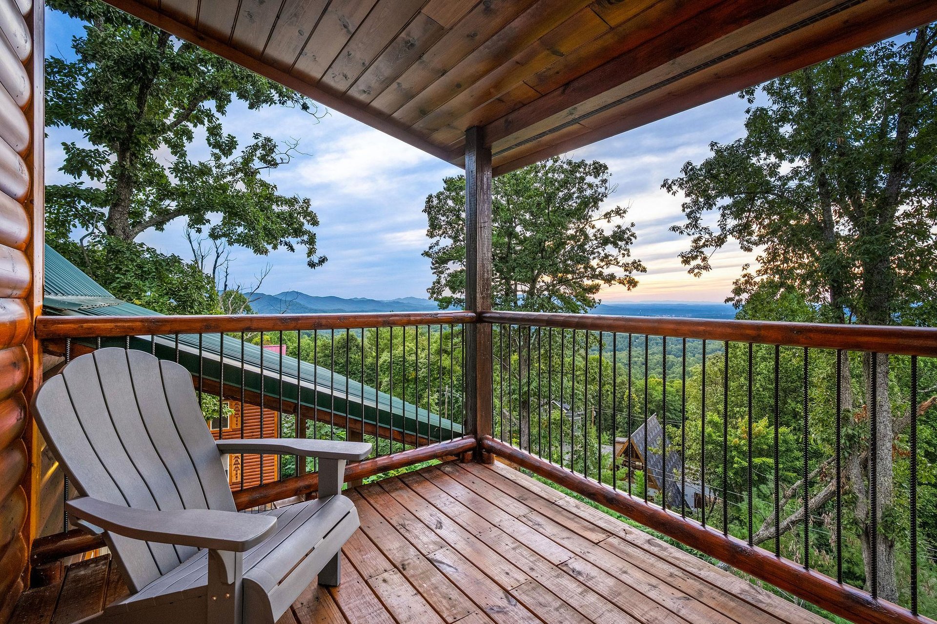 Upper level balcony off of bedroom