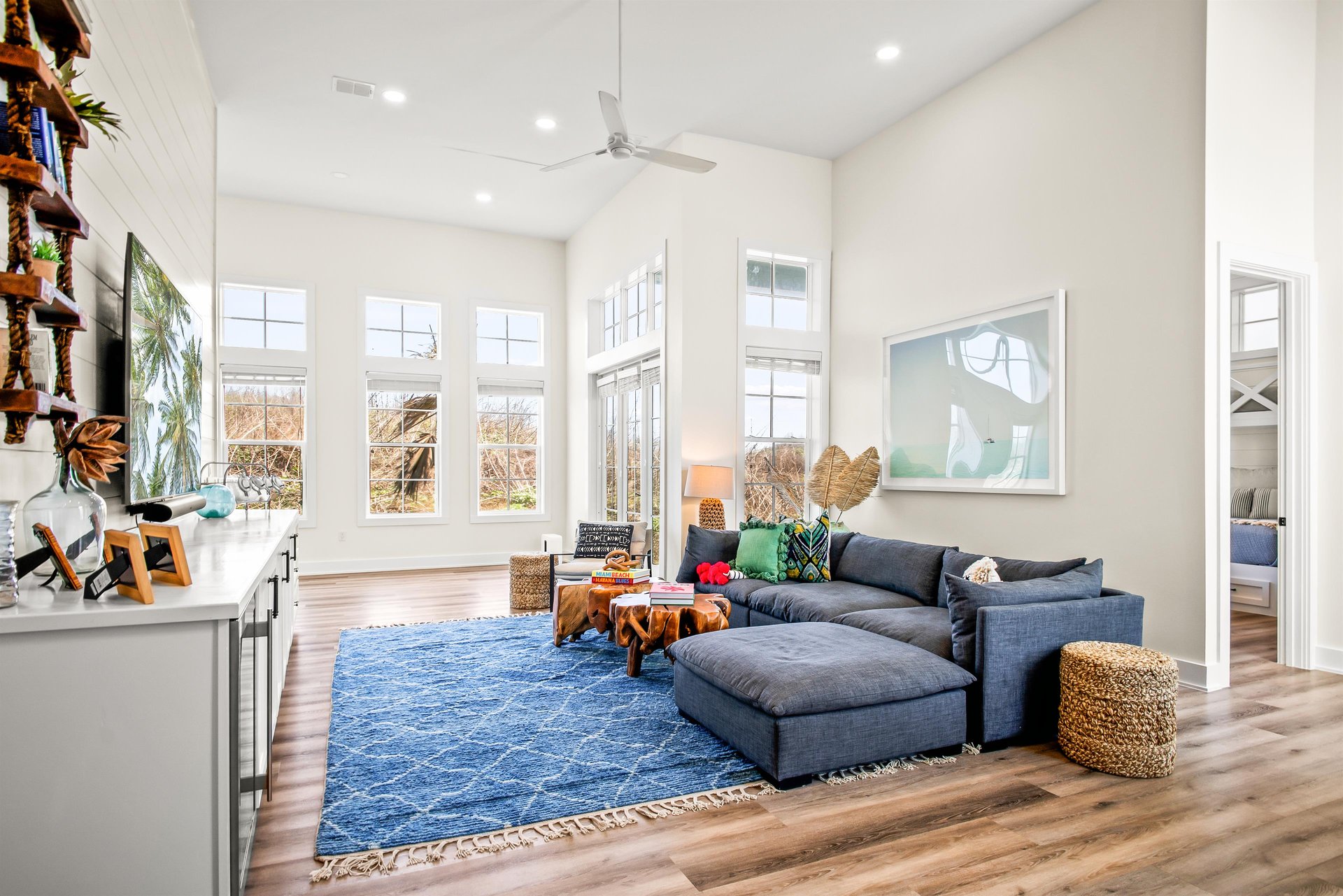 Second Living Room, 1st Floor