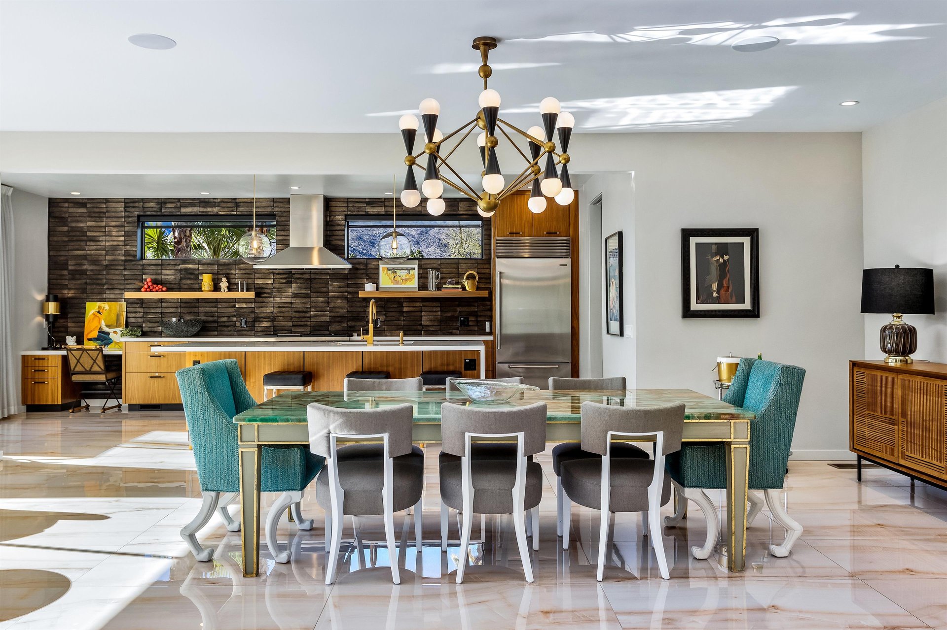Upscale Palm Springs Living