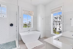 Shared Bathroom, 2nd Floor