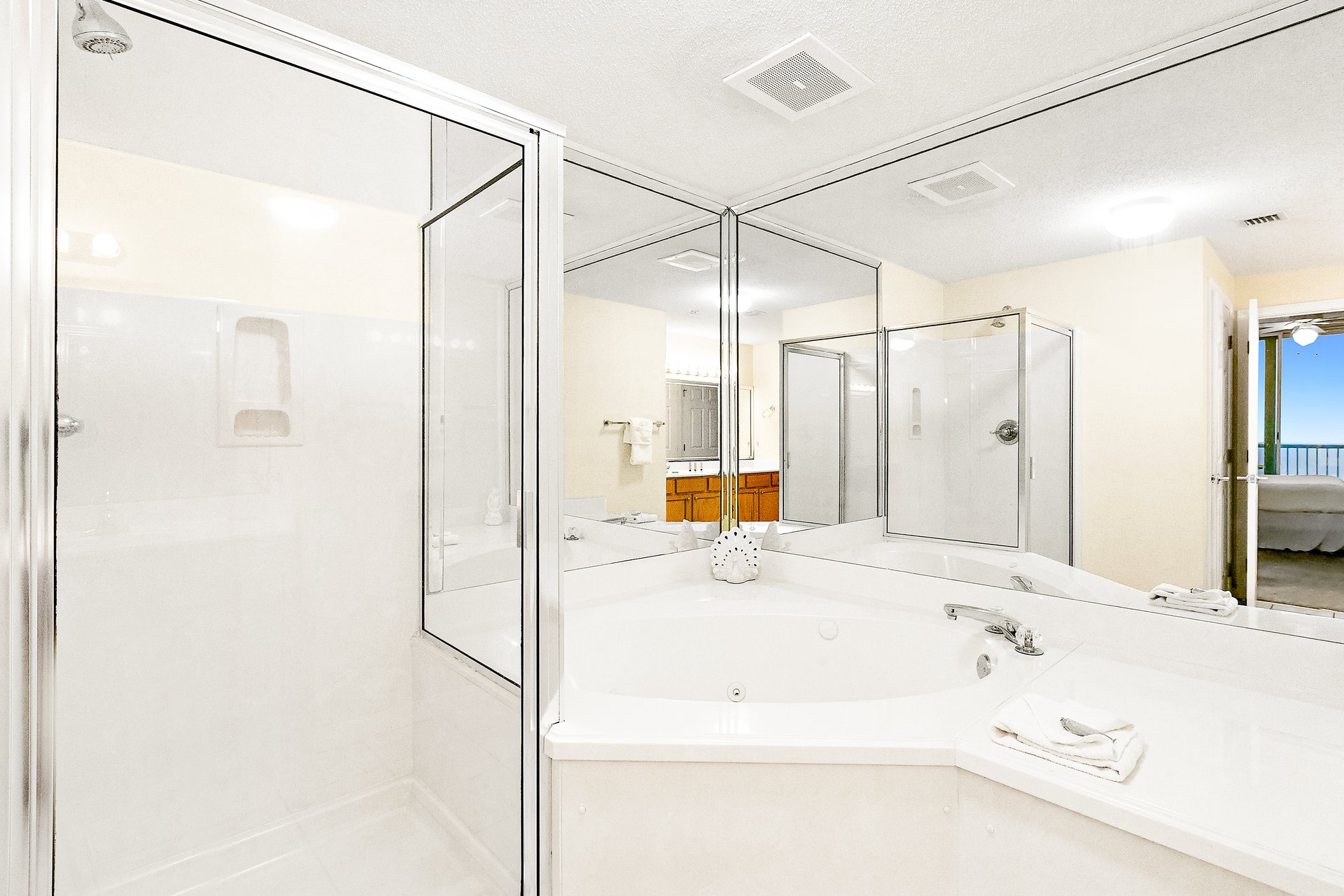 Inn at Summerwind 1101 18